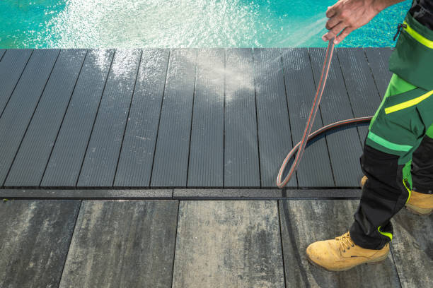 Best Deck Cleaning Services  in Buena Vista, MI